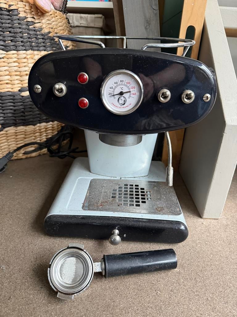 FrancisFrancis! Espresso Apparaat - Vintage Design, Witgoed en Apparatuur, Koffiezetapparaten, Koffiepads en cups, Gebruikt, Espresso apparaat