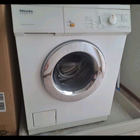 Miele Novotronic W911 Wasmachine - Voorlader, Witgoed en Apparatuur, Ophalen, Gebruikt, Voorlader, 85 tot 90 cm