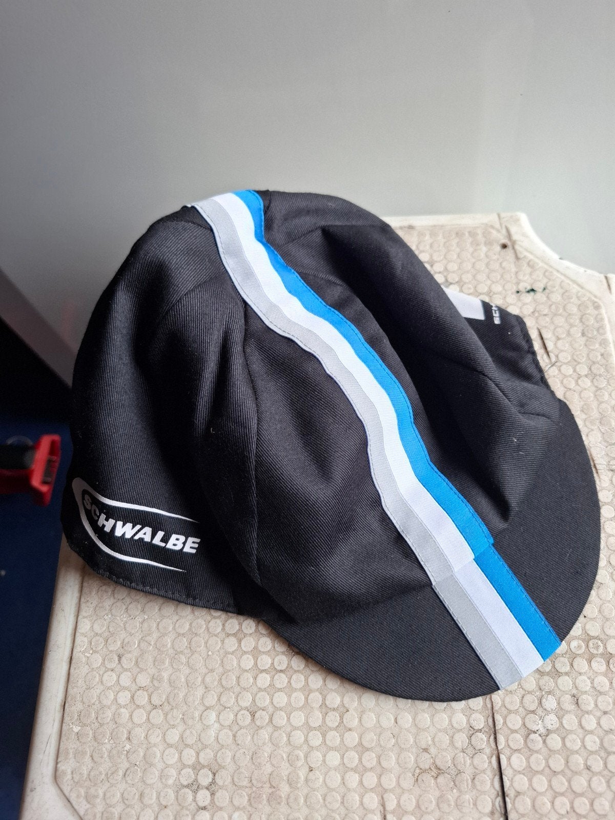 Koerspetje nieuw schwalbe, Ophalen of Verzenden, Nieuw, Bovenkleding