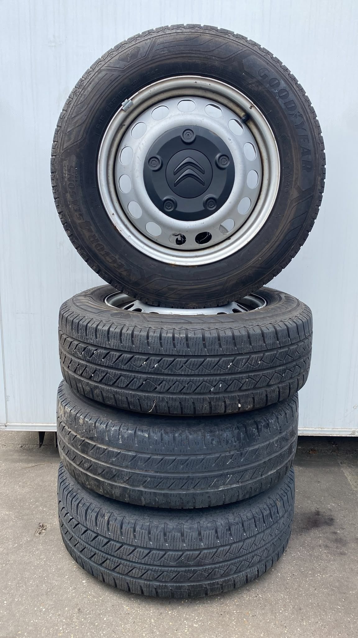 Citroen Jumpy Expert Vivaro Allseason Banden Set 215-65-16 5, Gebruikt, -, -, Banden en Velgen