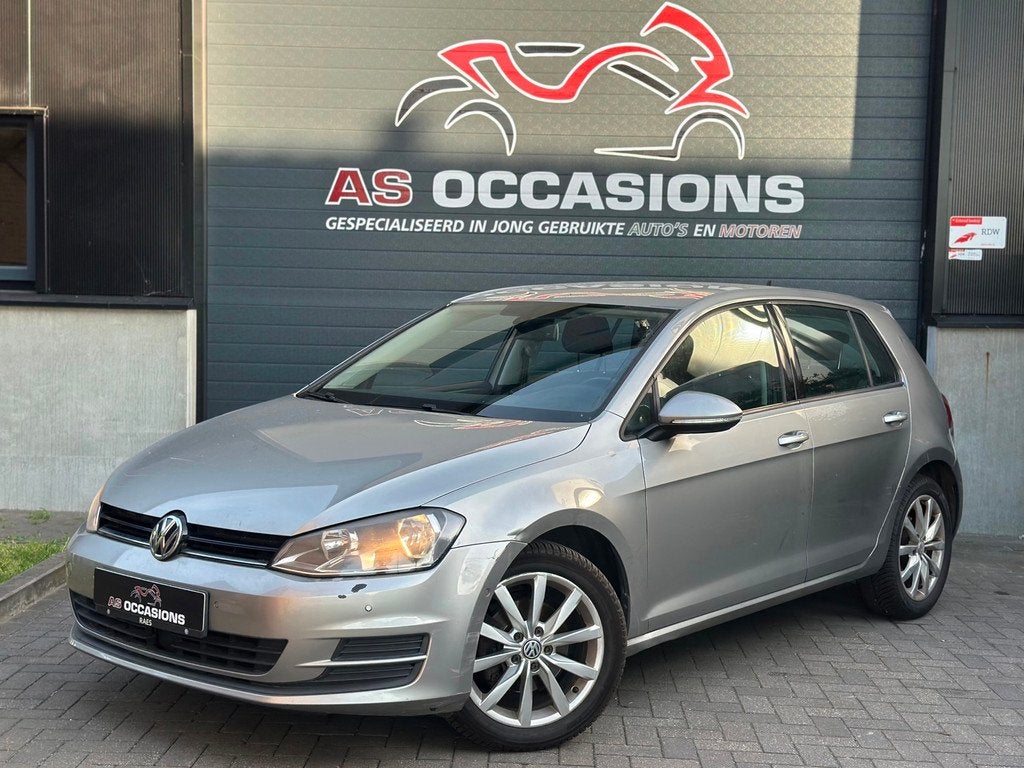 Volkswagen Golf 1.6 TDI Comfortline - ACC - Navi - DPF FULL, Voorwielaandrijving, Gebruikt, Euro 6, 4 cilinders