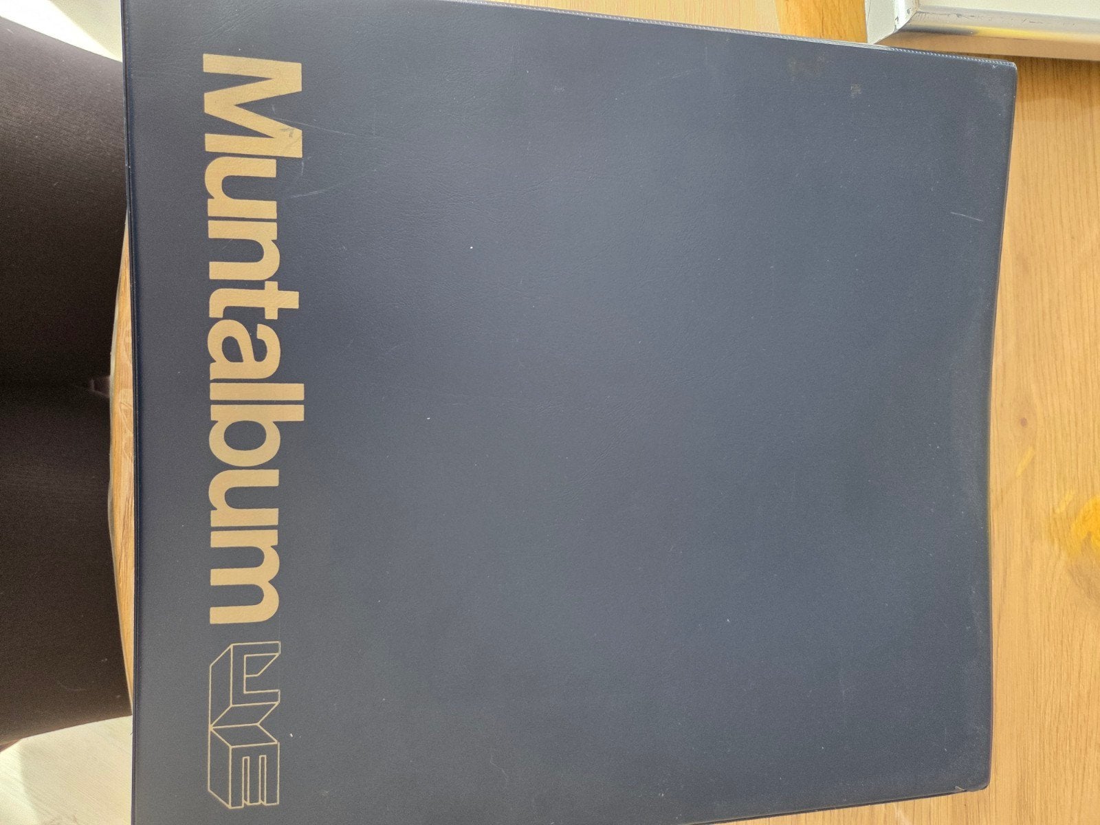 Muntalbum met diverse Nederlandse munten, Postzegels en Munten, Munten | Nederland, Ophalen, Koningin Wilhelmina, Overige waardes