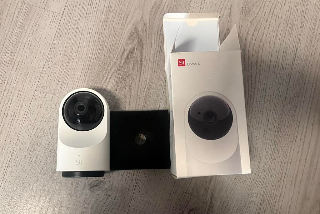YI Dome X Beveiligingscamera - Nieuw in doos, Ophalen of Verzenden, Nieuw, Binnencamera