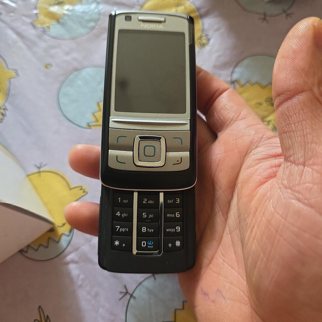 Nokia 6280 neuw Klassieke Mobiele Telefoon - Zwart/Zilver, Schuifmodel, Zwart, Fysiek toetsenbord, Nieuw