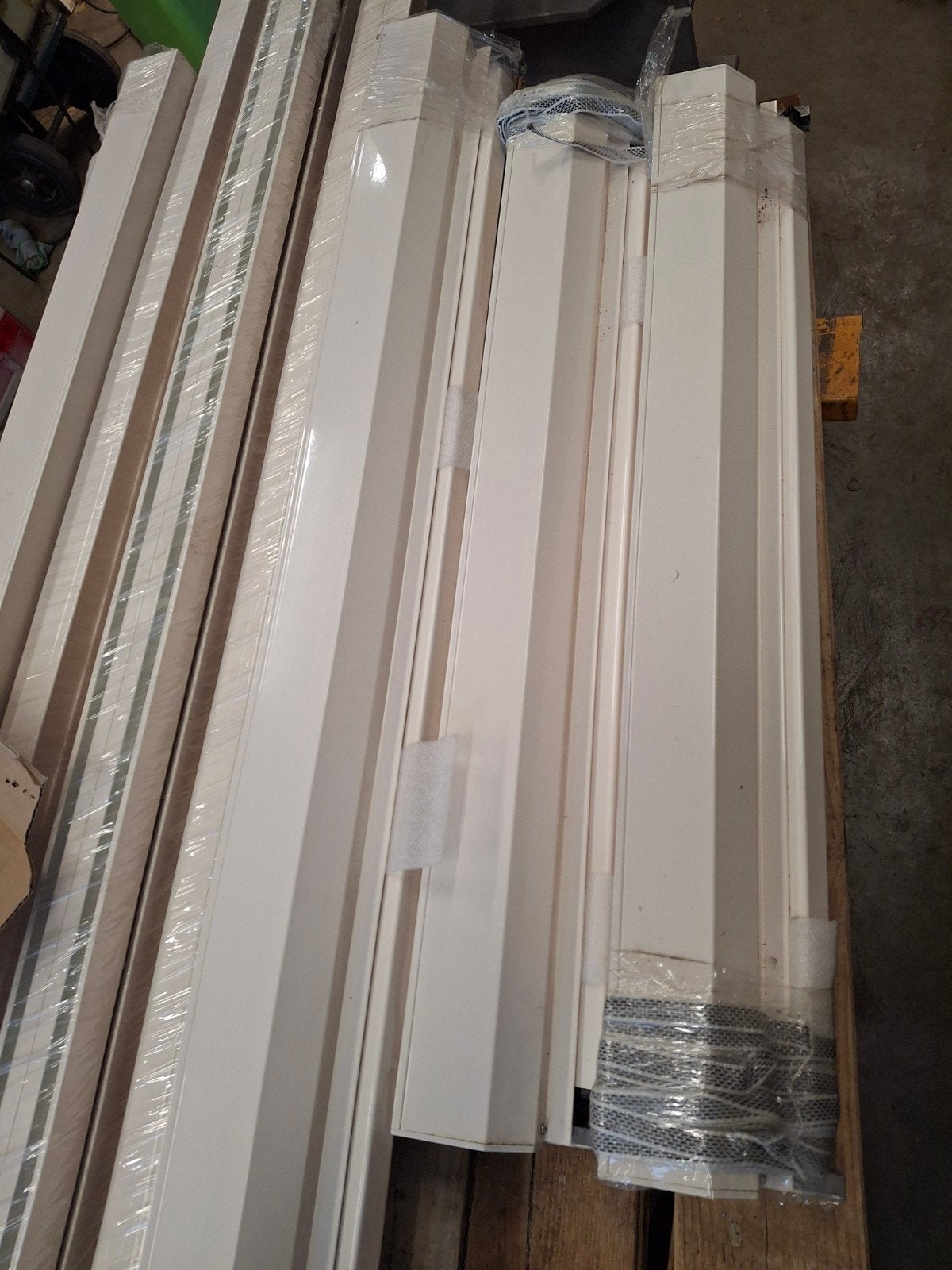 4 Nieuwe Smits Excellent Screens ., Ophalen, Kunststof, 120 cm of meer, Hordeur