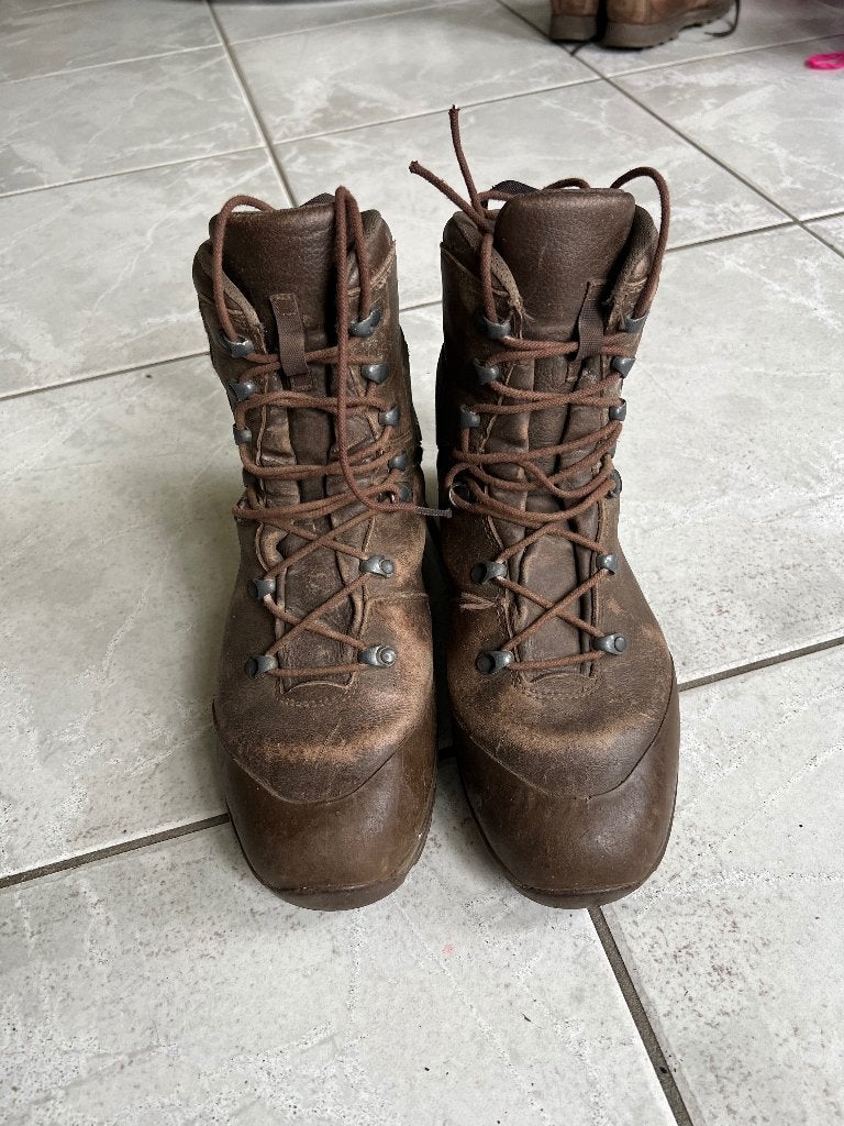 Gedragen paar HAIX Mondo wandelschoenen maat 285M. 44,5, Verzenden, Gebruikt, Schoenen