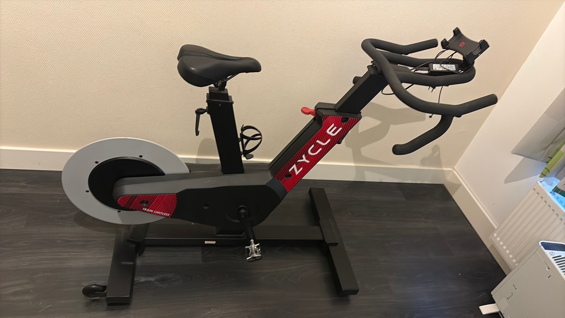ZYCLE SMART ZBIKE 2.0, Sport en Fitness, Ophalen, Zo goed als nieuw, Benen, Spinningfiets