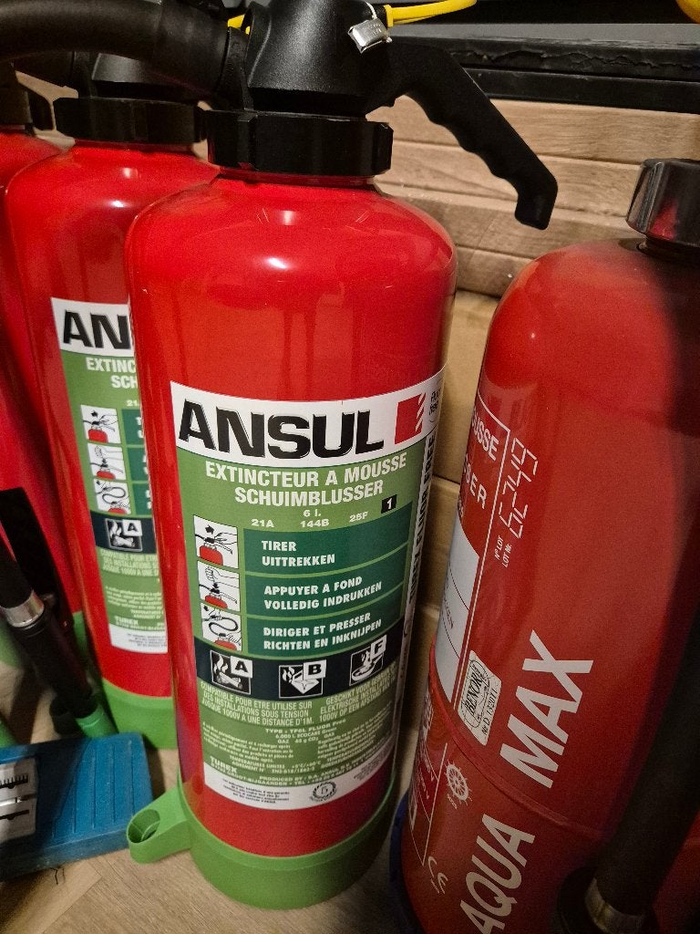 8 brandblussers gekeurd., Ophalen, Nieuw, Brandblusser