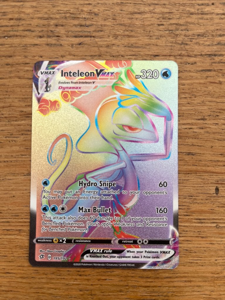 Inteleon VMAX Rainbow Rare 195/192, Ophalen of Verzenden, Zo goed als nieuw, Losse kaart, Foil