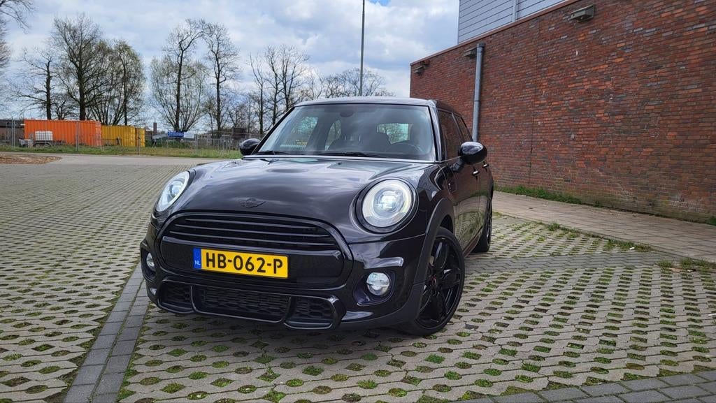 Mini 1.5 Cooper 5D 2015 Zwart, 136 pk, Zwart, USB, Leder en Stof