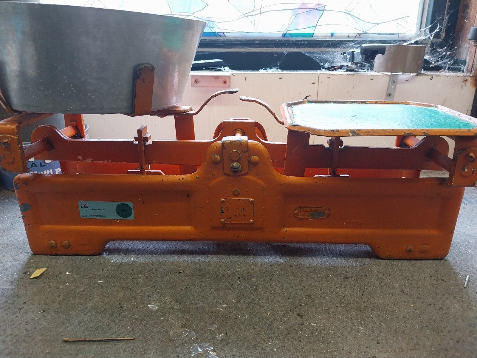 Vintage Weegschaal - Oranje met Aluminium Schaal, Witgoed en Apparatuur, Weegschalen, Ophalen of Verzenden, Gebruikt