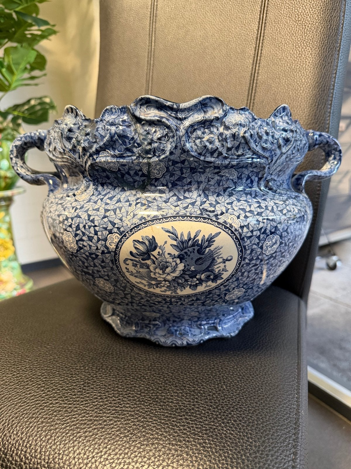Antieke Blauw-Witte Bloempot met Handvatten, Ophalen