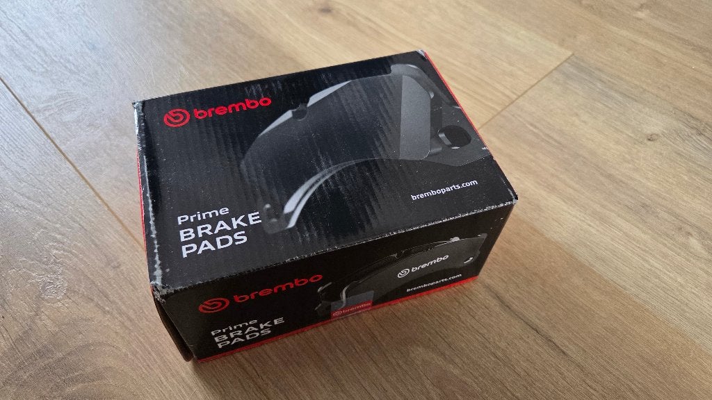 Brembo P 24 061 remblokkenset, Ophalen, Nieuw, Volvo