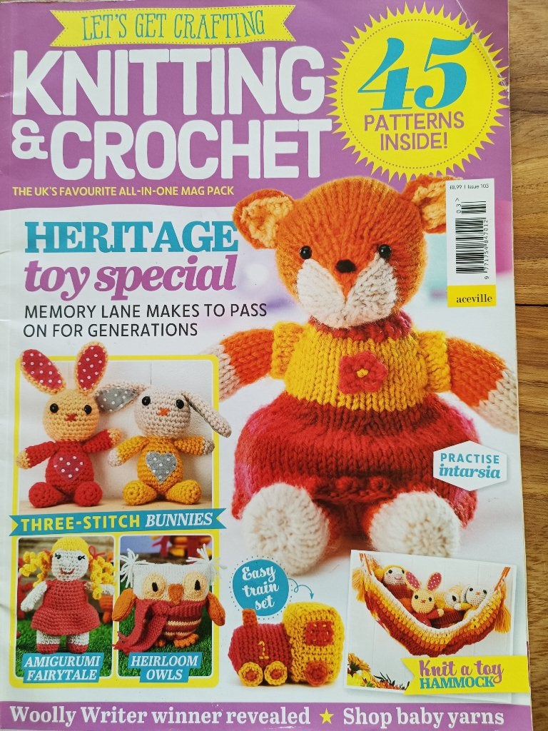 Knitting en crochet 45 patterns, Ophalen of Verzenden, Zo goed als nieuw, Breien en Haken