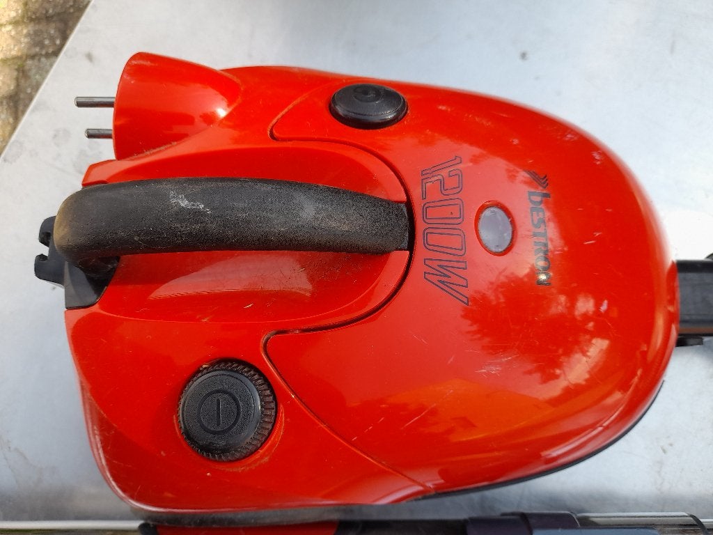 STOFZUIGER BESTRON, Gebruikt, Geschikt voor harde vloeren, Sledestofzuiger, 1200 tot 1600 watt