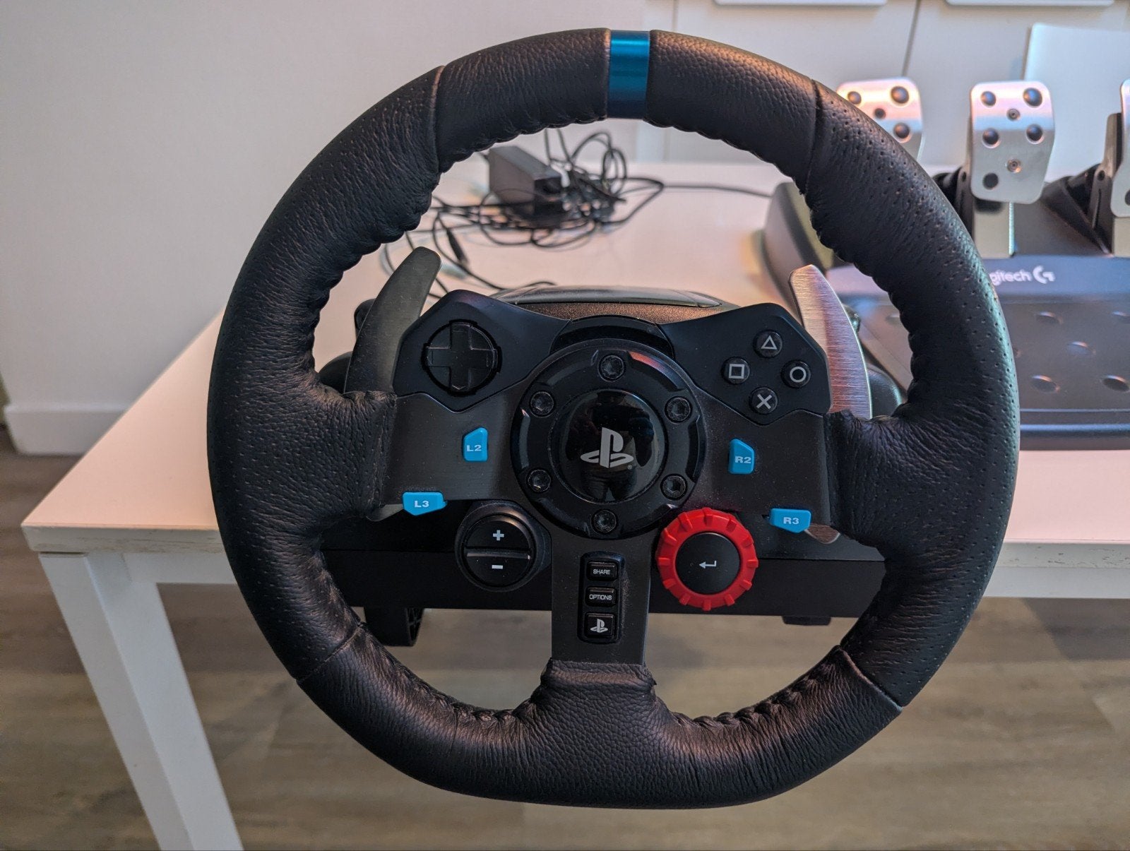 Logitech G29 Driving Force Racing Wheel + Pedals  (PC/PS), Ophalen, Racestuur, Force feedback, Zo goed als nieuw