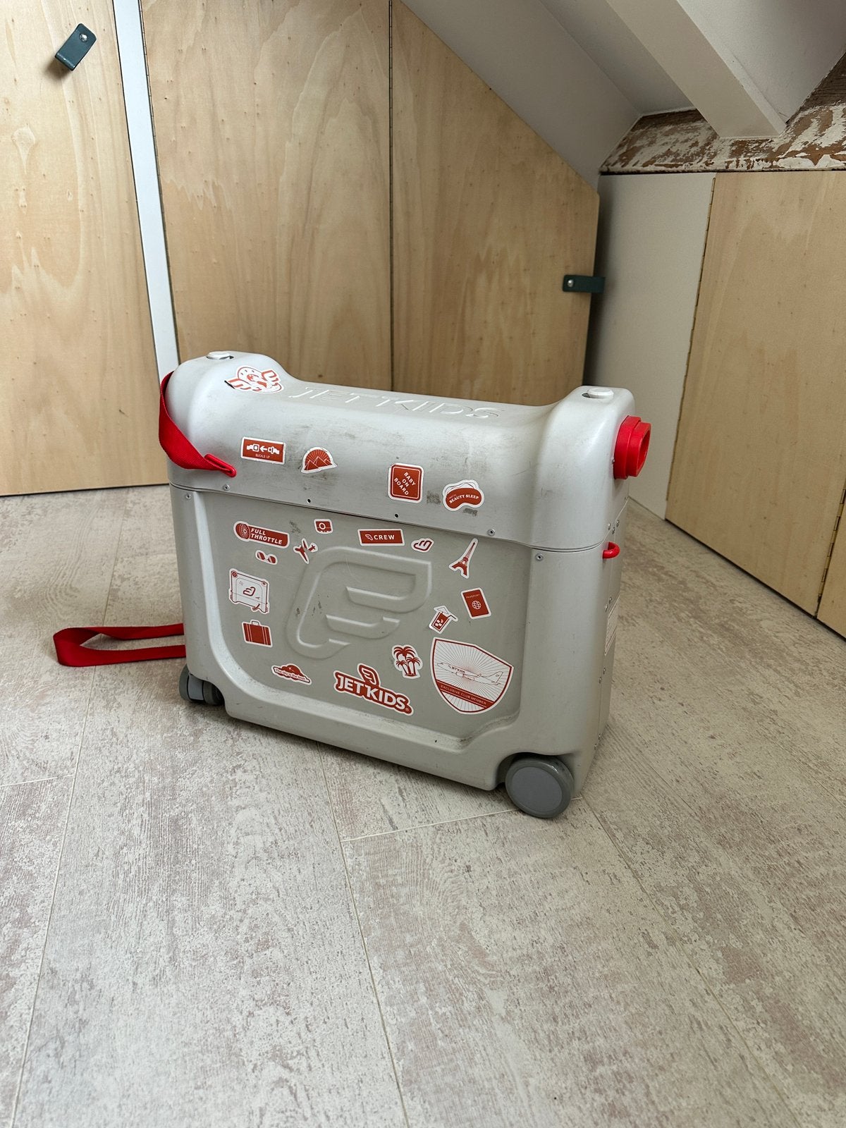 Jetkids koffer, Ophalen, Zo goed als nieuw, Hard kunststof, Minder dan 50 cm