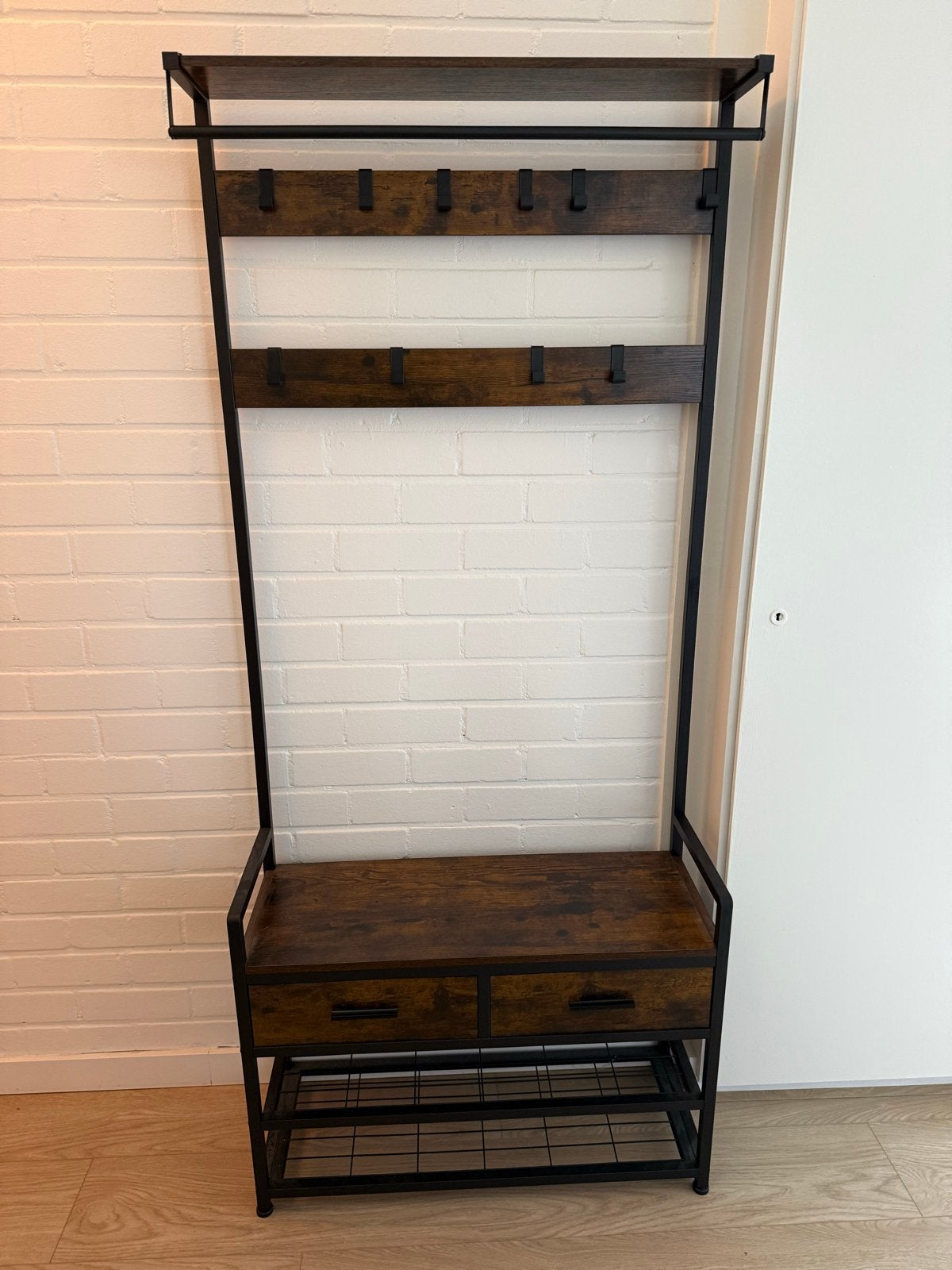 Zo goed als nieuwe kapstok met schoenenrek en lades, Zo goed als nieuw, 150 tot 200 cm, Hout, Ophalen