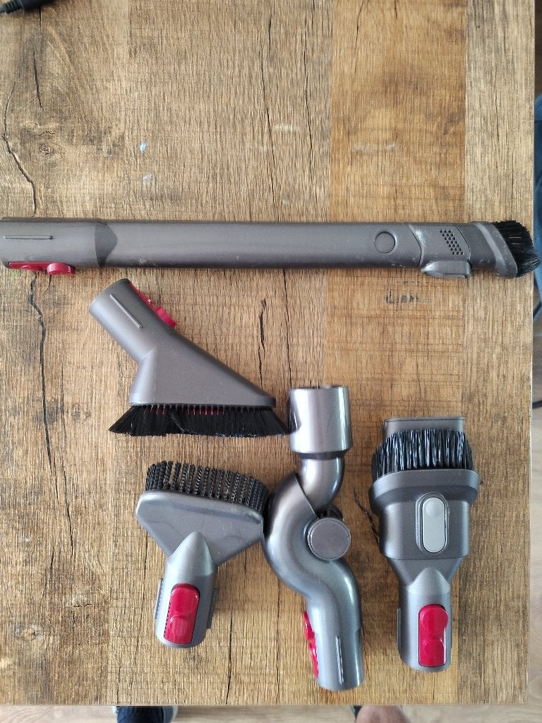 Dyson stofzuiger V9 onderdelen, Witgoed en Apparatuur, Stofzuigers, Ophalen of Verzenden, Zo goed als nieuw, 1200 tot 1600 watt