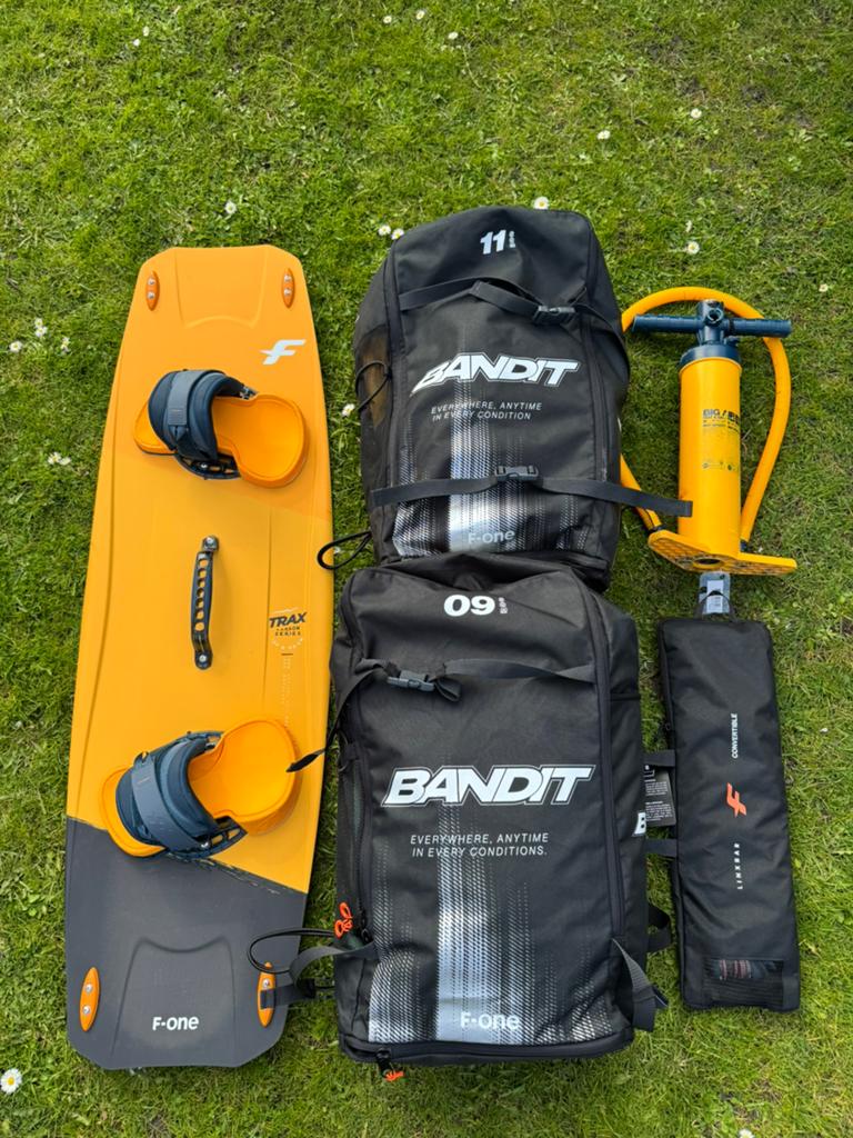 11m, 9m F-one Bandit 2025 Trax Carbon en F one bar, Watersport en Boten, Kitesurf-set, Twintip, Zo goed als nieuw, 11 m²