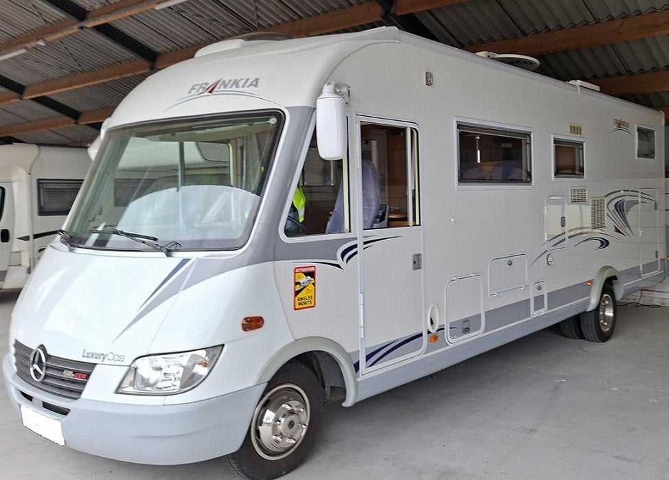 Frankia 8000 Luxury Class Mercedes 616 CDI 2005 82.600km, Chemisch toilet, Vloeistofverwarming, Particulier, 8 tot 9 meter