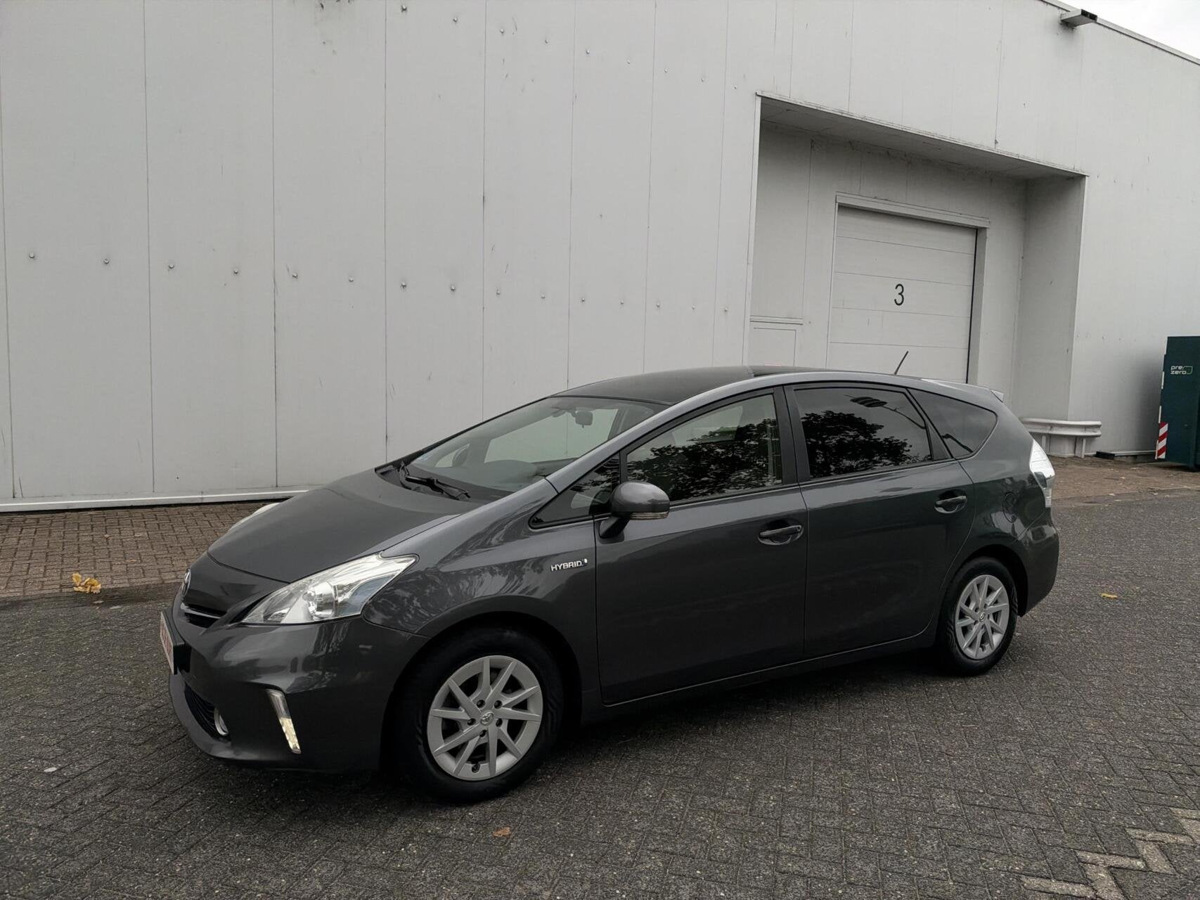 Toyota Prius Wagon 1.8 Aspiration - NAVI/PANODAK/CAMERA/NAP, Euro 5, 136 pk, Gebruikt, 4 cilinders