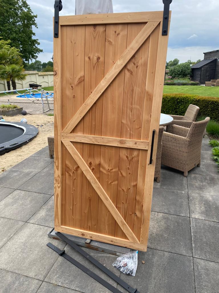 Nieuwe houten schuifdeur met railsysteem, Gebruikt, 80 tot 100 cm, Binnendeur, Ophalen of Verzenden