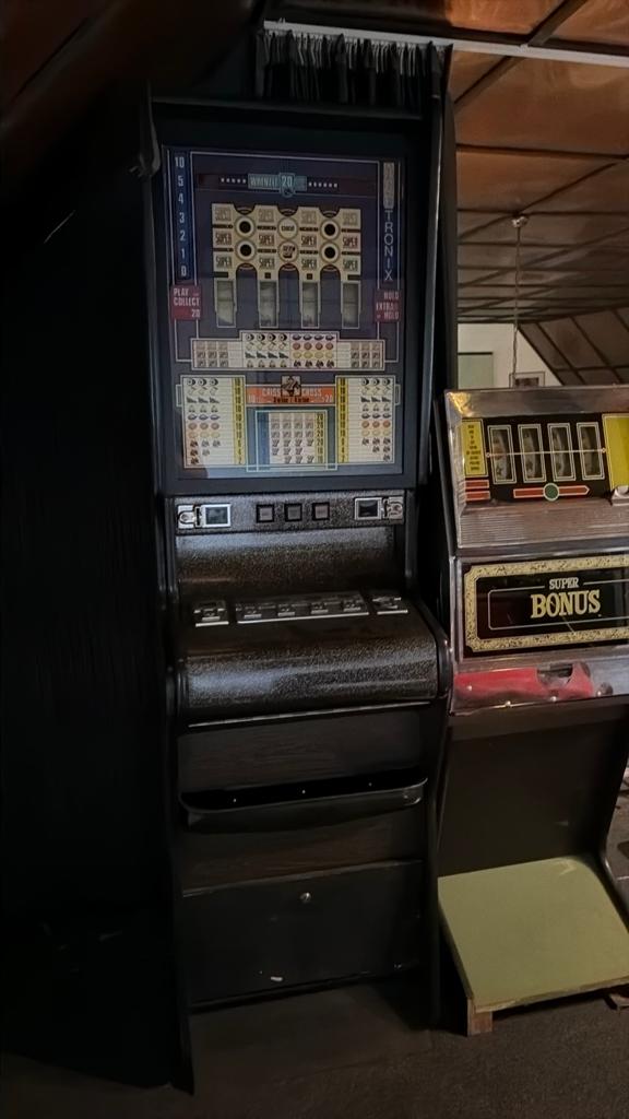 Vintage gokkast / fruitautomaat - Actronix, Verzamelen, Automaten | Gokkasten en Fruitautomaten, Overige munten, Ophalen, Gebruikt