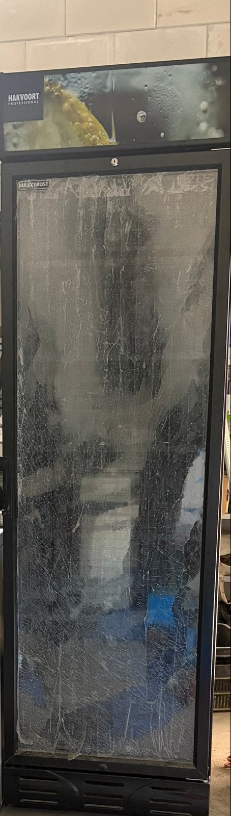 Koelkast met defect glas, Ophalen, 200 liter of meer, 60 cm of meer, 160 cm of meer