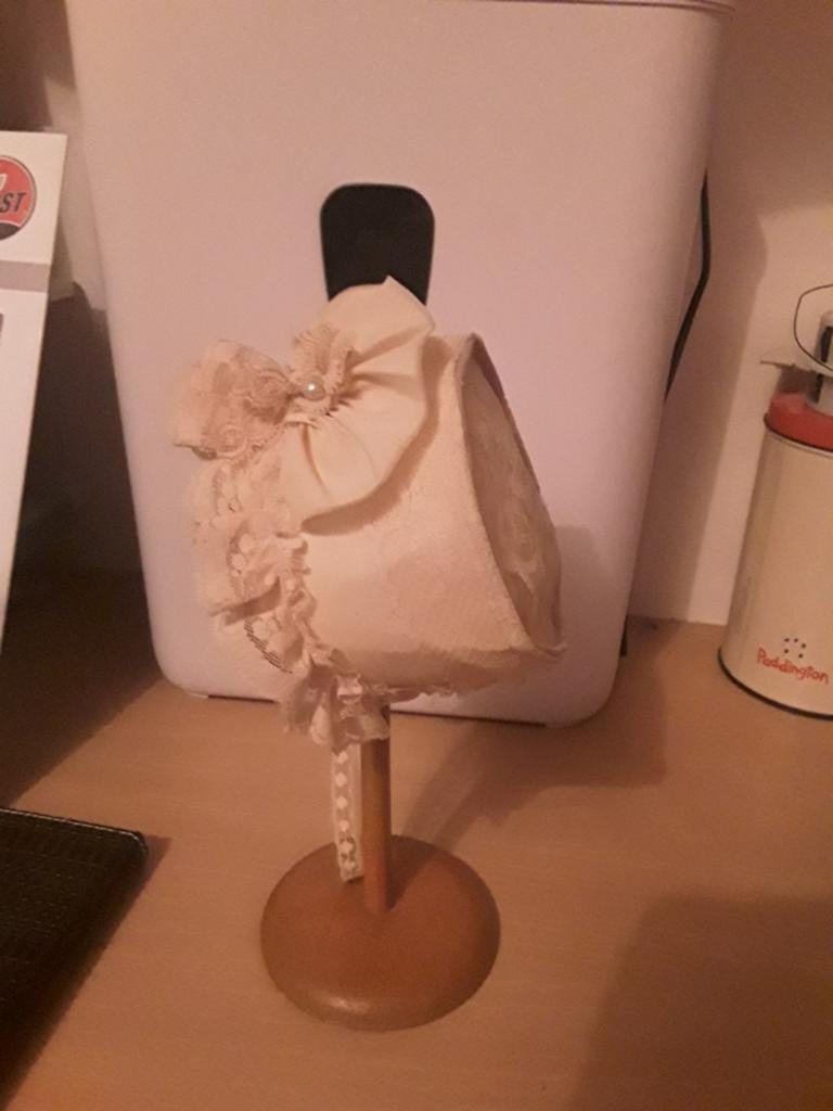 nog mooi antiek  mutsje, Antiek en Kunst, Antiek | Kleding en Accessoires, Ophalen of Verzenden