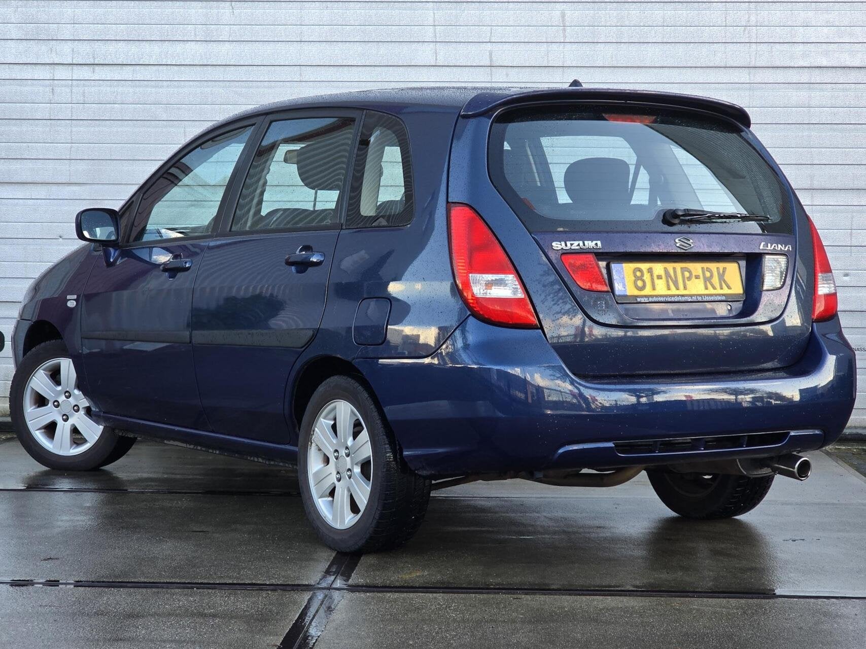 SUZUKI LIANA 1.6|AIRCO|AUX|RUIME STATION|LAGE KM|BETROUWBAAR, Auto's, Voorwielaandrijving, Stof, Gebruikt, Zwart