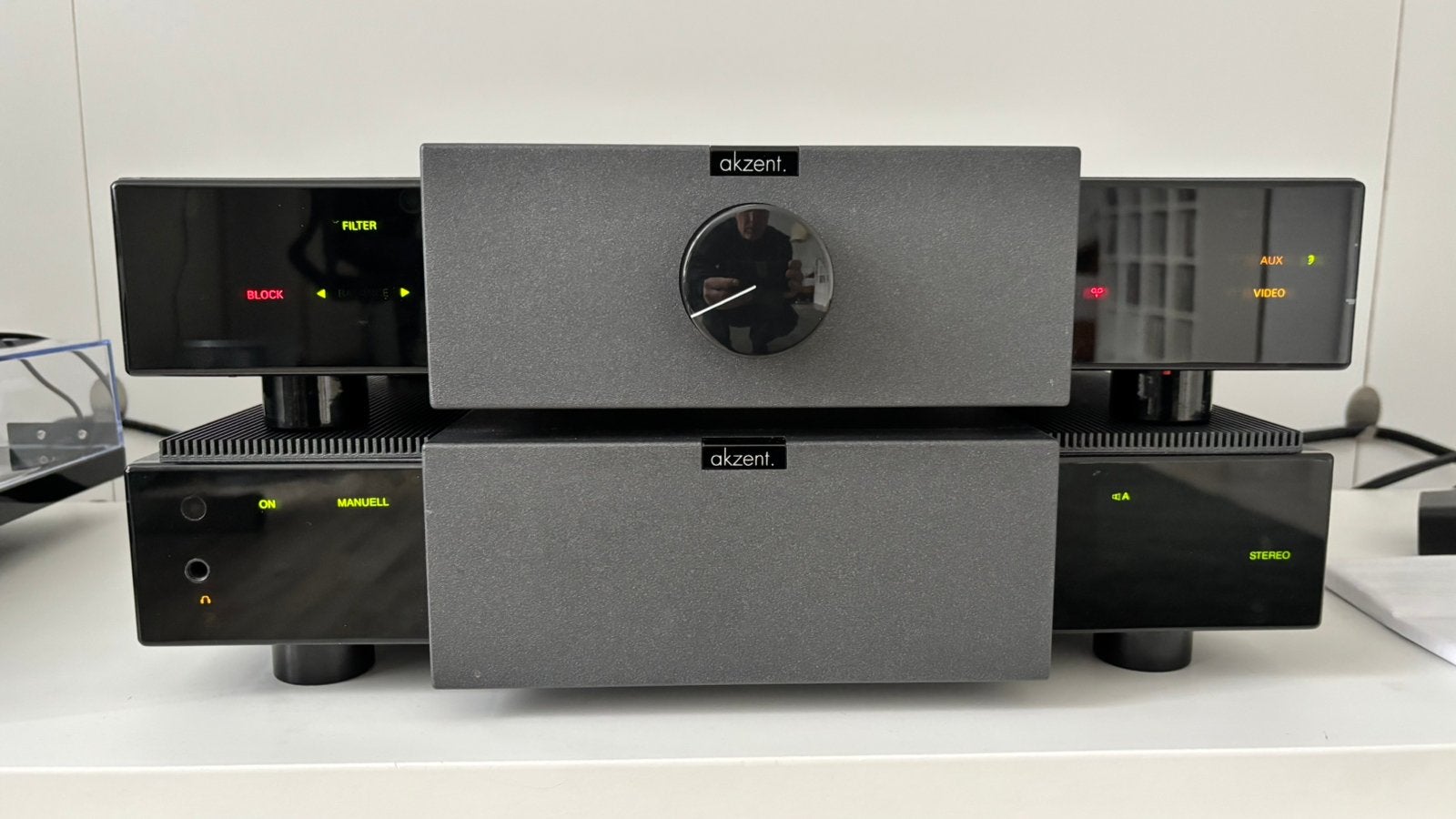 Delec Akzent Voor-en eindversterker, Gebruikt, 120 watt of meer, Stereo, Ophalen