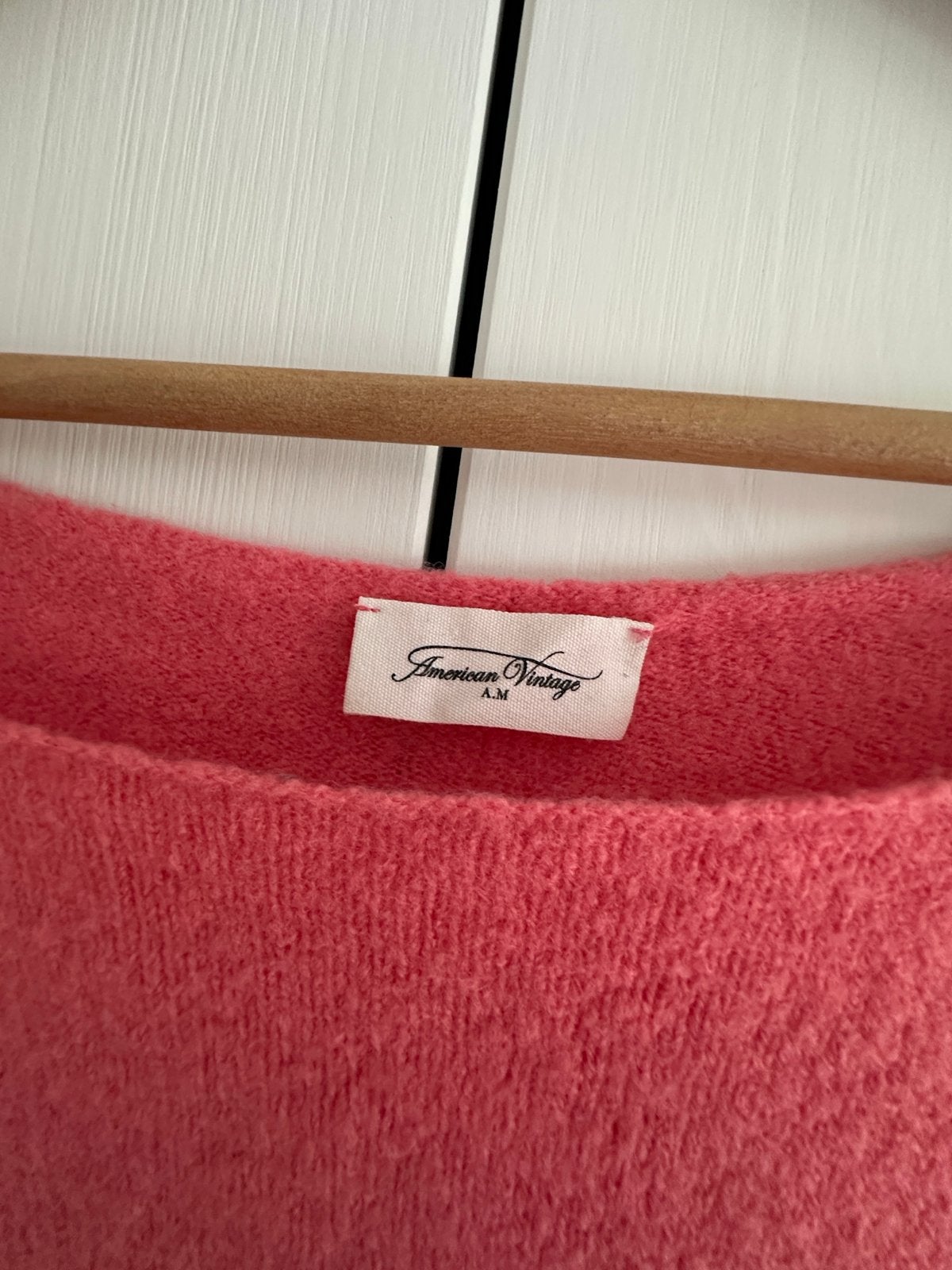 American Vintage  trui, maat M/L koraal, Kleding | Dames, Truien en Vesten, Ophalen of Verzenden, Zo goed als nieuw, Maat 38/40 (M)