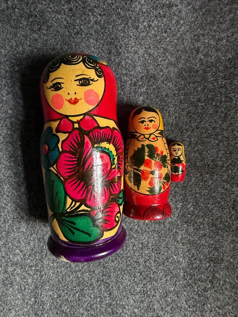 Baboushka Babushka 3x, Ophalen of Verzenden, Zo goed als nieuw
