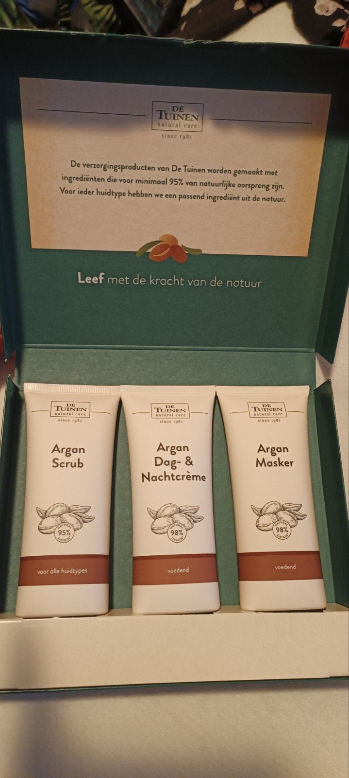 Holland & barrett gezichtsverzorging, Sieraden, Tassen en Uiterlijk, Uiterlijk | Gezichtsverzorging, Ophalen of Verzenden, Nieuw
