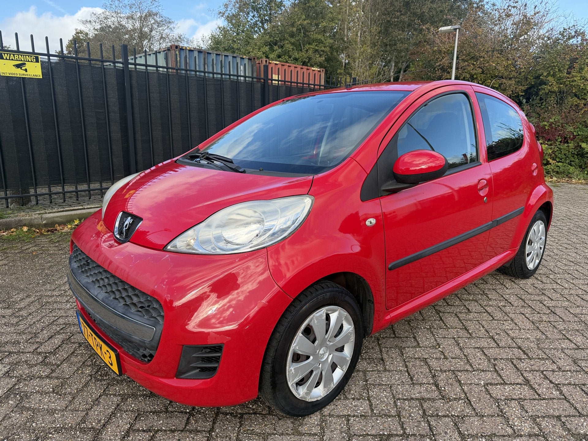 Peugeot 107 1.0-12V XS 5 Drs StrBkr Elektr Ramen NW APK, Voorwielaandrijving, Euro 5, Stof, Gebruikt