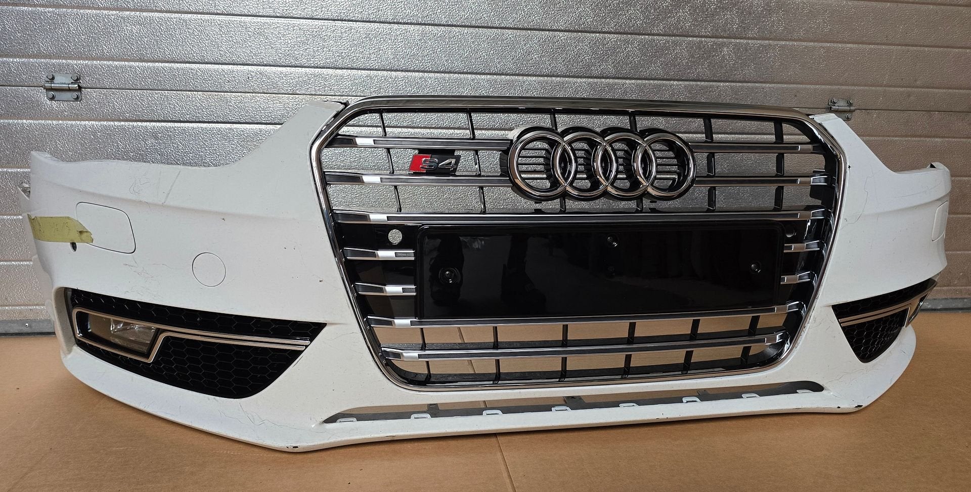 Voorbumper Audi A4 B8 8K Facelift KLS PDC Bumper bj.2012-, Gebruikt, -, Voor, Bumper