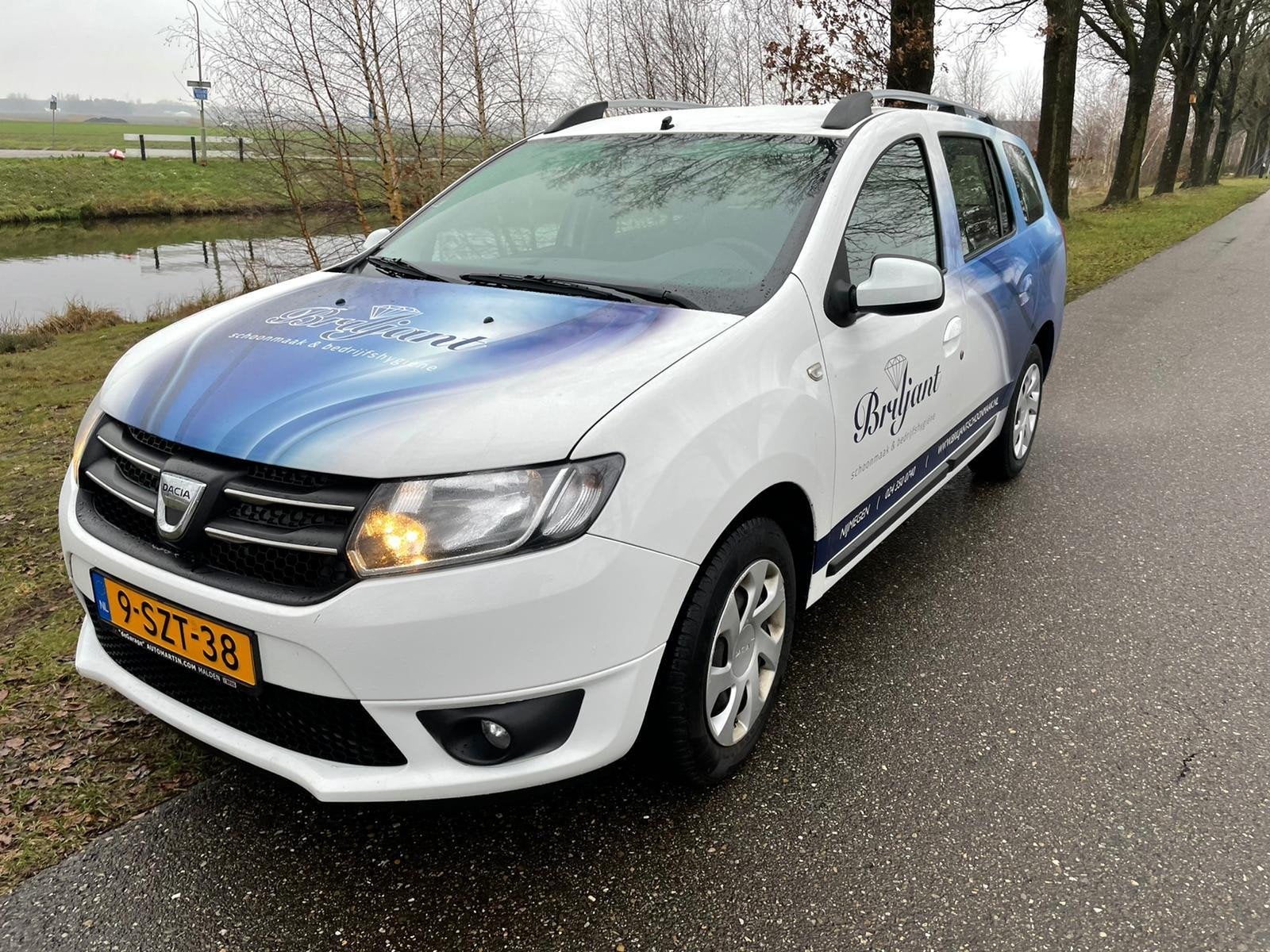 Dacia Logan MCV 0.9 TCe Lauréate, Auto's, Voorwielaandrijving, Elektrische ramen, Wit, Origineel Nederlands