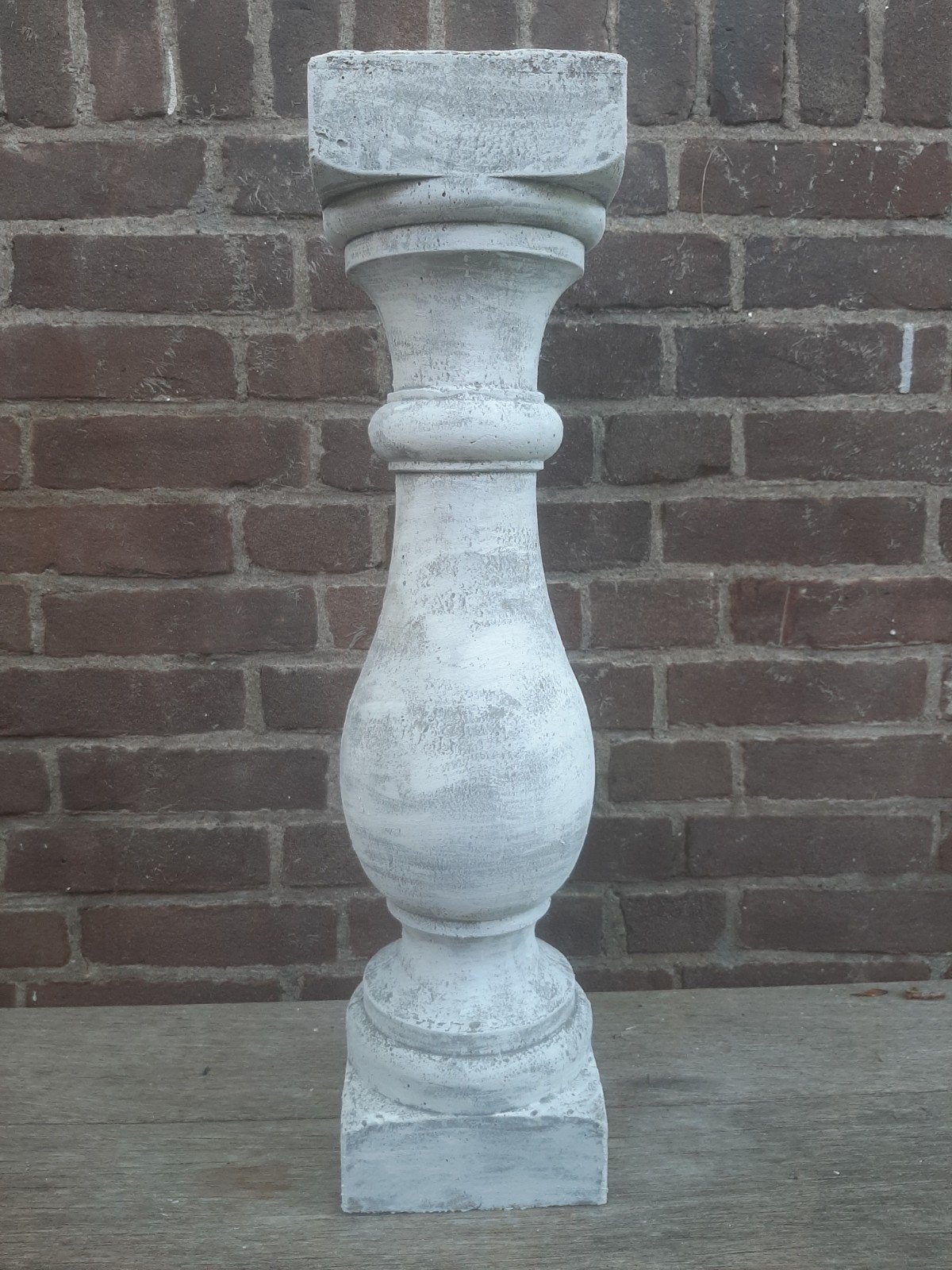 Betonnen baluster pilaar zuil sokkel kolom tuinbeeld beton, Ophalen