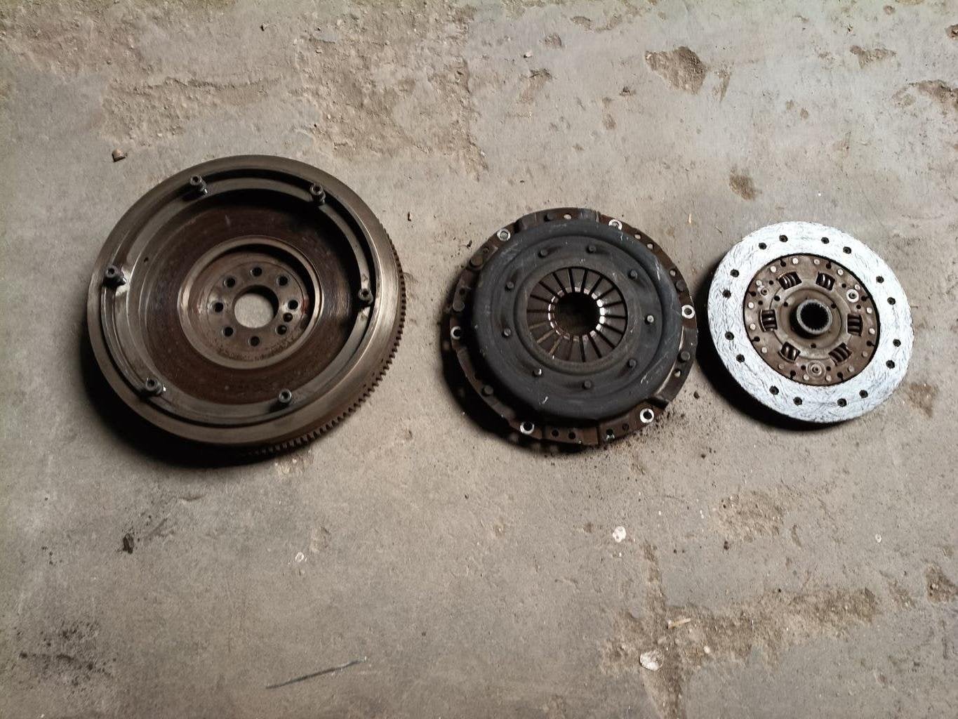 W124 4 cilinder vliegwiel gebruikt, Ophalen, Gebruikt, Mercedes-Benz