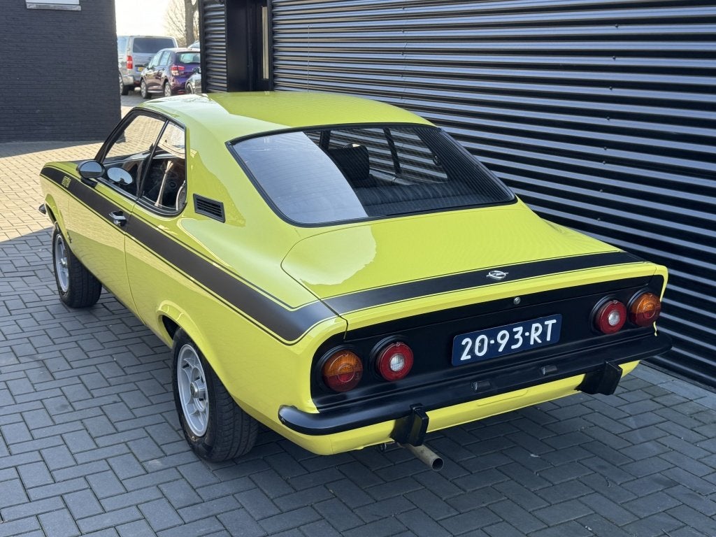 Opel Manta 1600S COMPLEET GERESTAUREERD| PLAATJE| UNIEK, Auto's, Oldtimers, Lederen bekleding, Zwart, Bedrijf, 80 pk