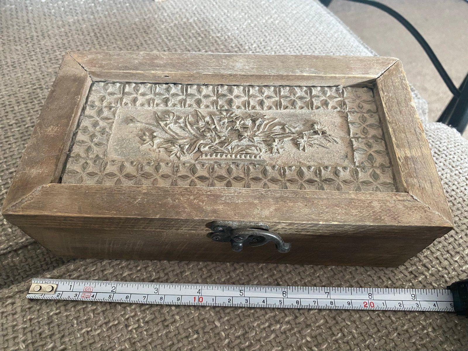 Decoratieve Houten Kistje met Antieke Sluiting hout, Ophalen of Verzenden