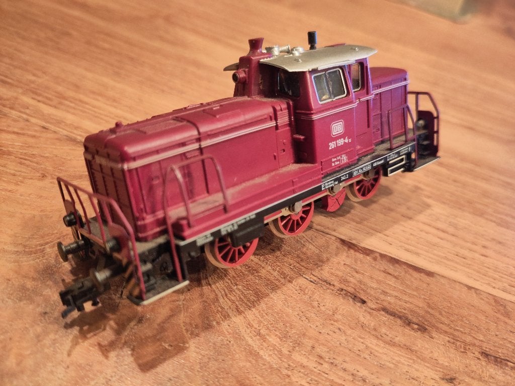 Fleischmann 4225, BR 261 199-4 HO diesel loc, zeer netjes, Hobby en Vrije tijd, Modeltreinen | H0, Fleischmann, Ophalen of Verzenden