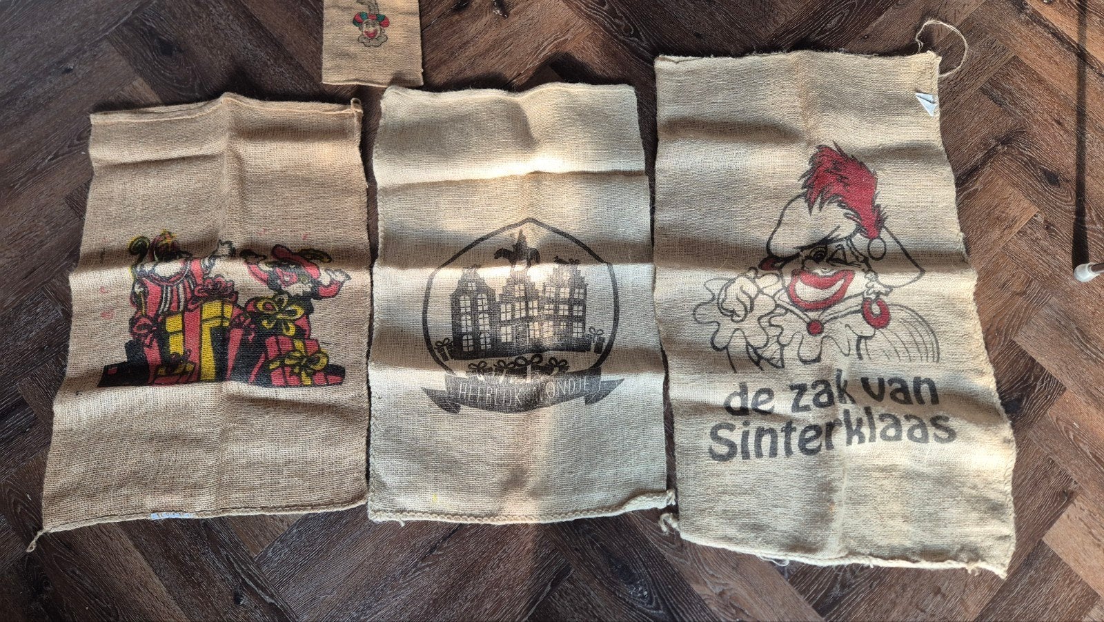 4 Jutezakken/jute zakken Sinterklaas, Ophalen, Gebruikt