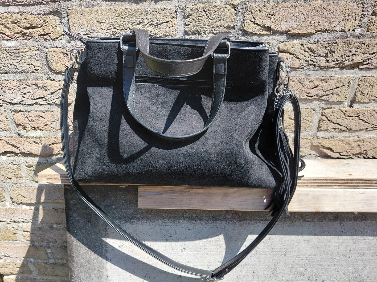 Zwarte schoudertas suede/ ( nep ) leer, Ophalen, Gebruikt, Zwart, Leer