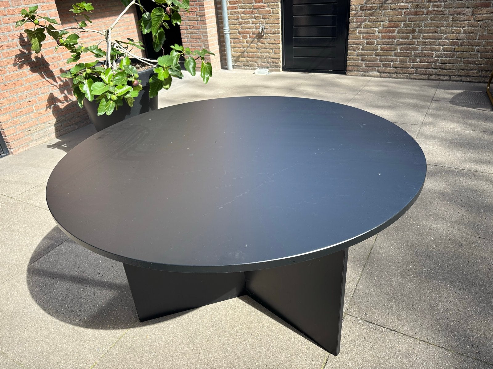 Mooie ronde zwarte WOOOD eettafels - als nieuw, Huis en Inrichting, Ophalen, Gebruikt, 100 tot 150 cm, Rond