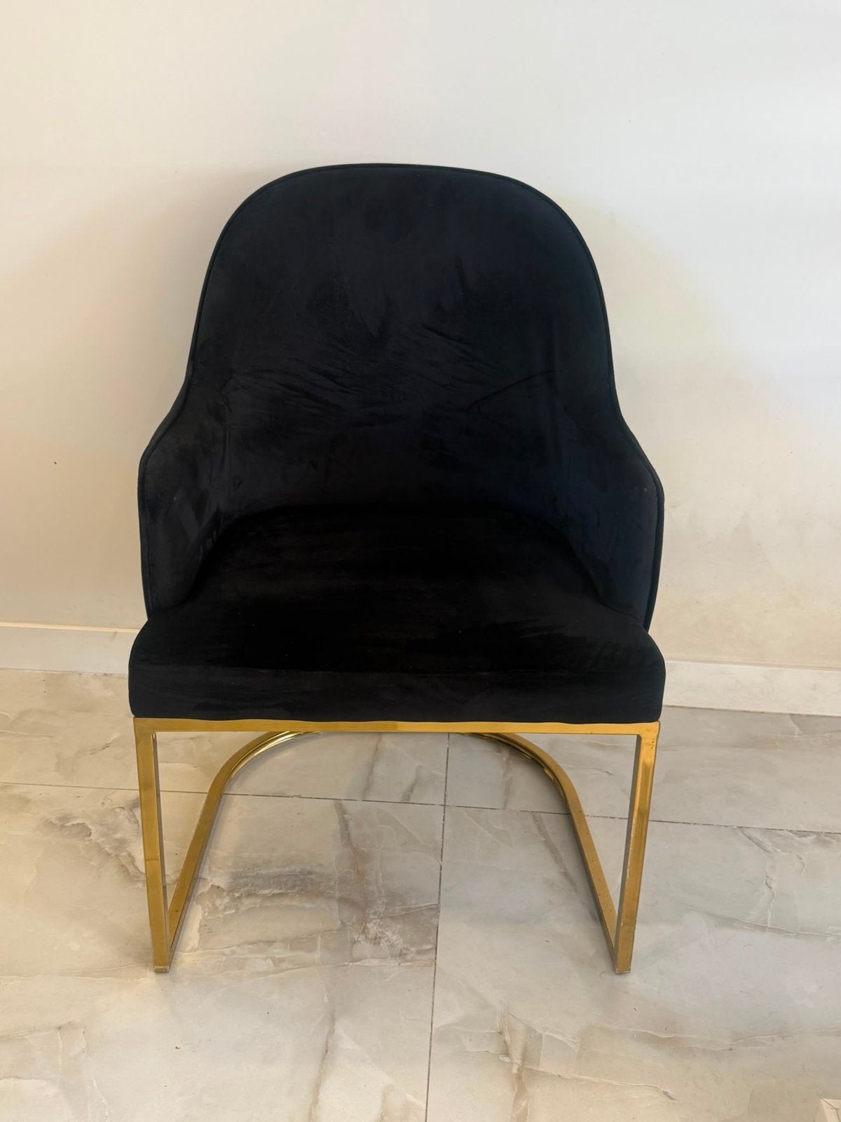 6x Zwarte fluwelen eetkamerstoelen met gouden onderstel, Ophalen, Zwart, Zo goed als nieuw, Stof