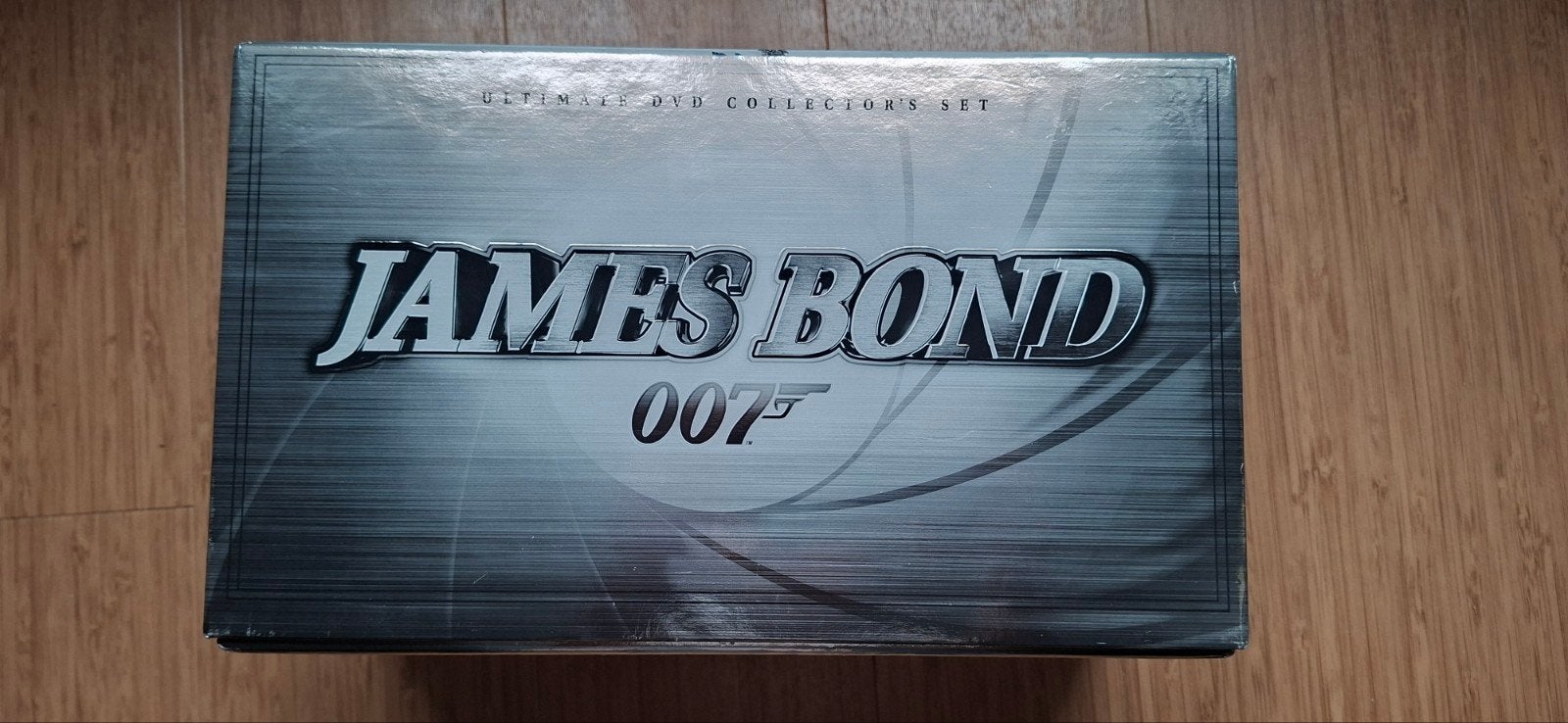 James Bond 007 Ultimate DVD Collector's Edition  Set, Cd's en Dvd's, Engels, Ophalen of Verzenden, Zo goed als nieuw, Inclusief doosje
