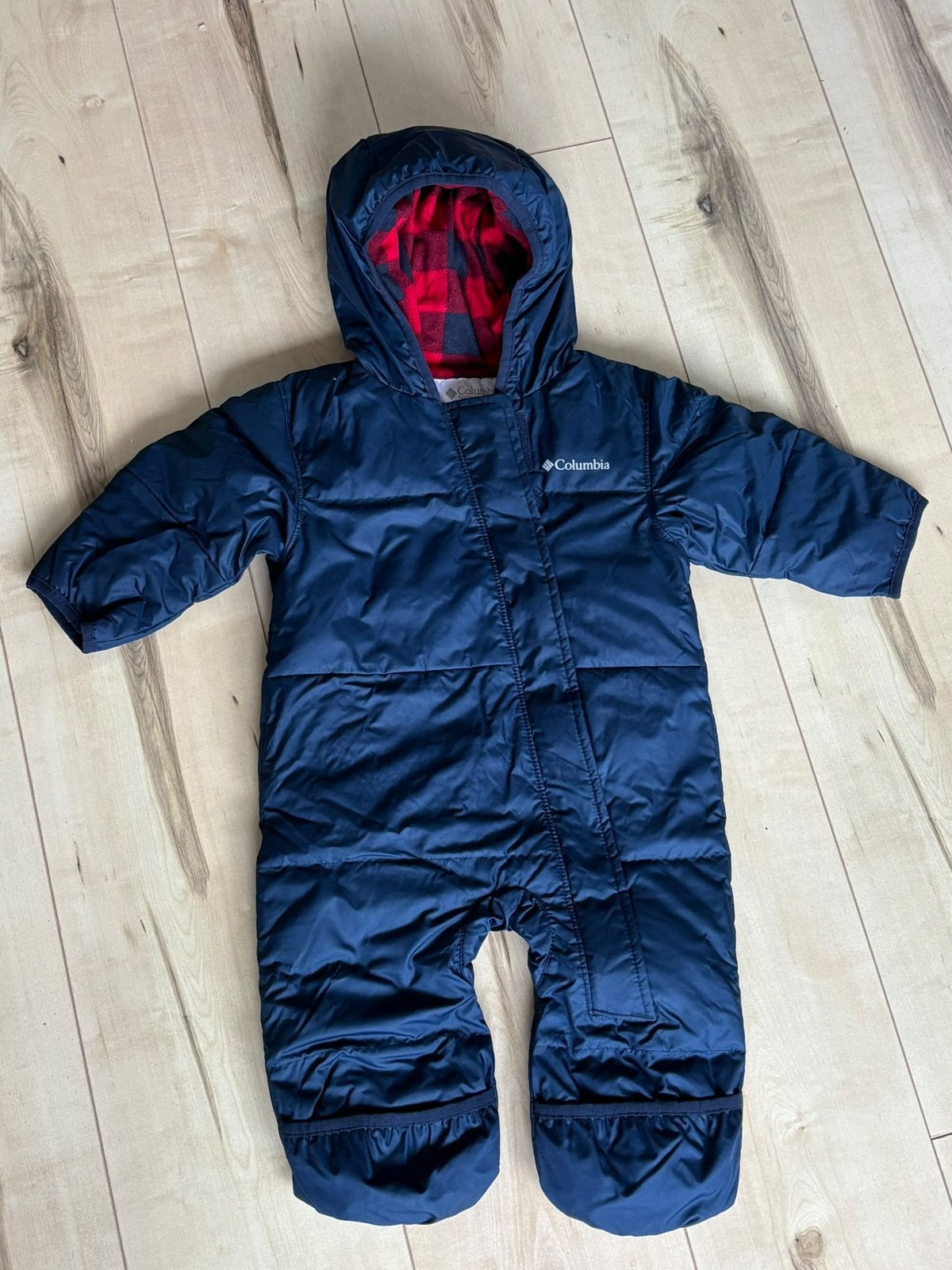 Colombia skipak. 6-12 maanden, Kinderen en Baby's, Babykleding | Mutsen, Sjaals en Wanten, Ophalen, Zo goed als nieuw, Jongetje of Meisje