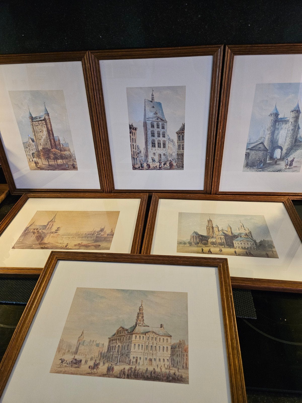 Set  6 ingelijste afbeeldingen van Maastricht door Lefebvre., Antiek en Kunst, Ophalen, Ingelijst, 1900 - 1949, Overige technieken